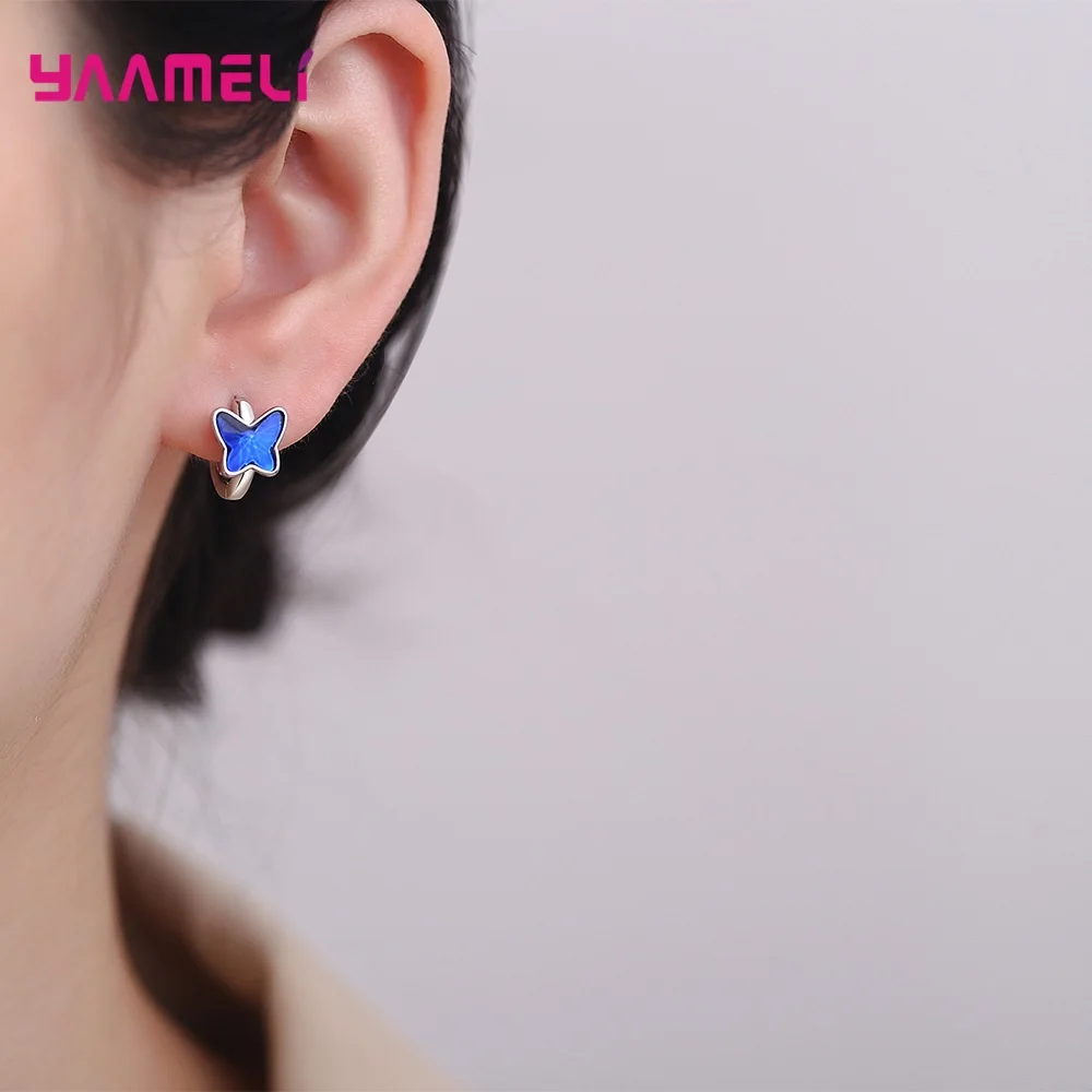 Женские серьги-кольца в виде бабочки из серебра 925 пробы