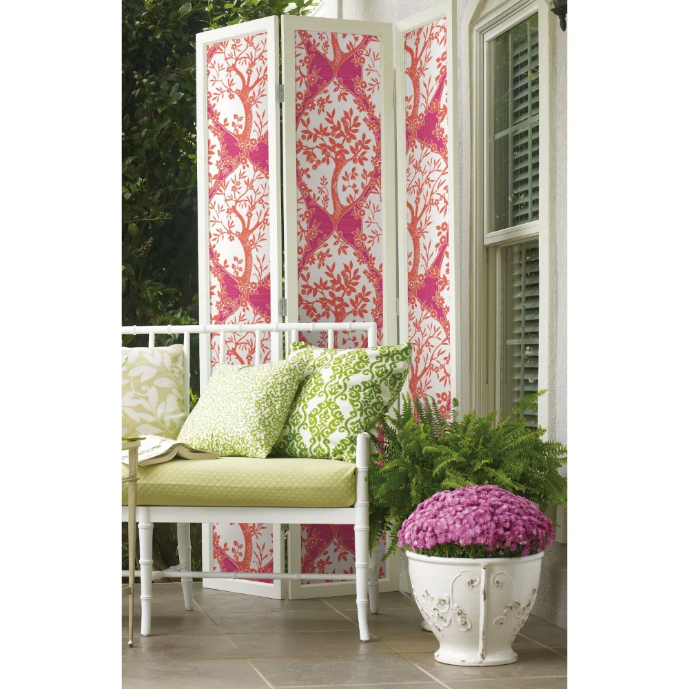 

OIMG Pink and White Tree and Vine Ogee Peel and Stick Wallpaper