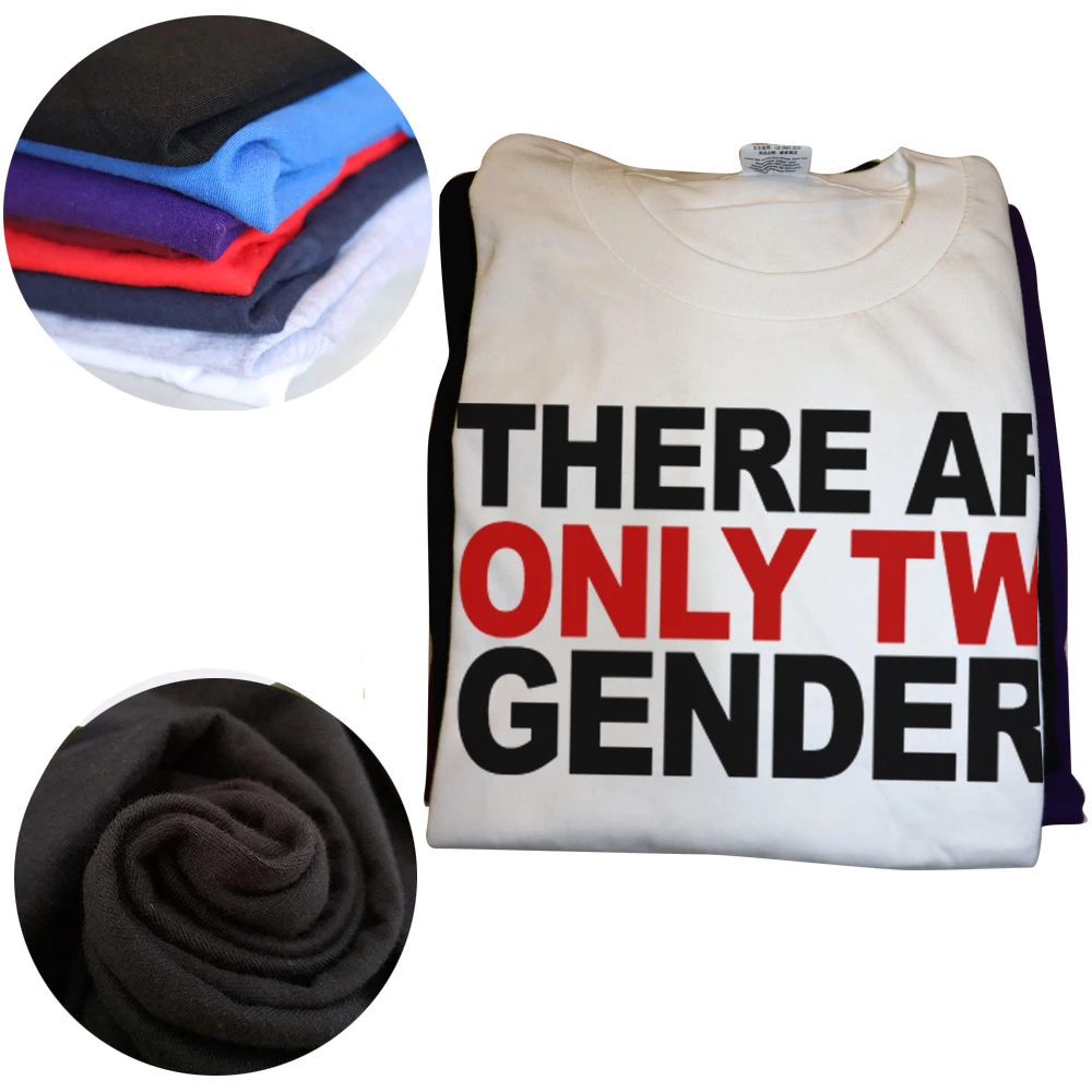 Футболка с круглым вырезом коротким рукавом и принтом в виде двух полос