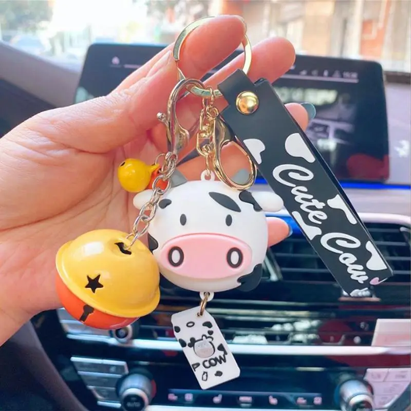 

Cute Cow Keychain Loss-proof Design 3D Cartoon Key Pendant Keychains For Girls Wristlet Strap For Car Home And Office Keys