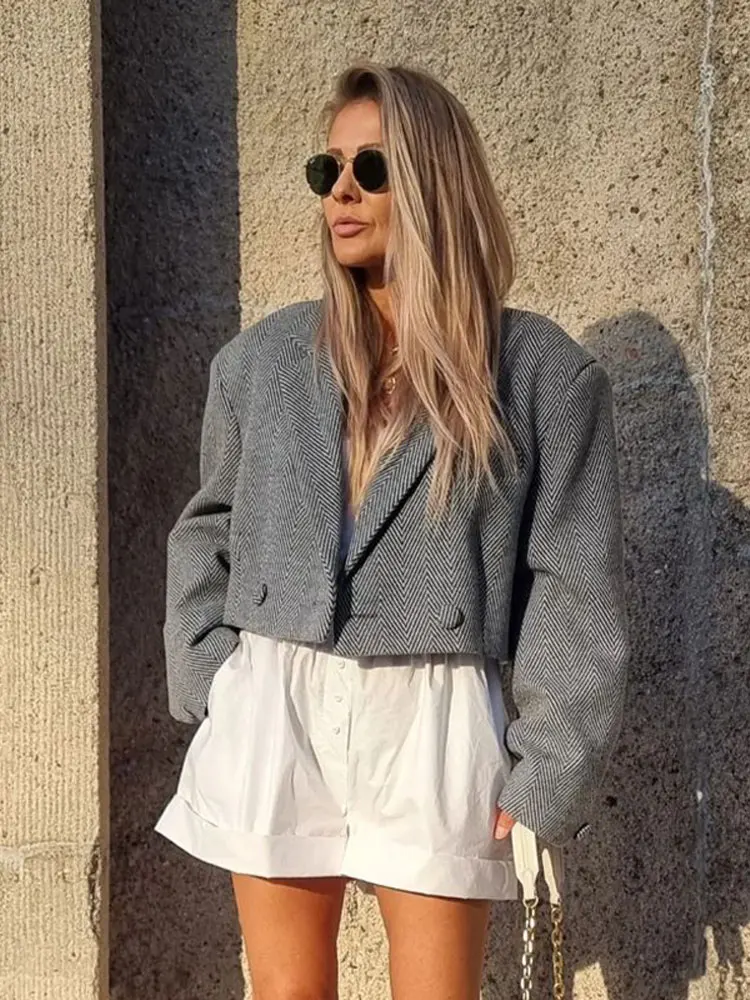 

fashion grey long sleeves warm blazer women elegant turn down collar button short jacket 2023 autumn ladies high streetwear