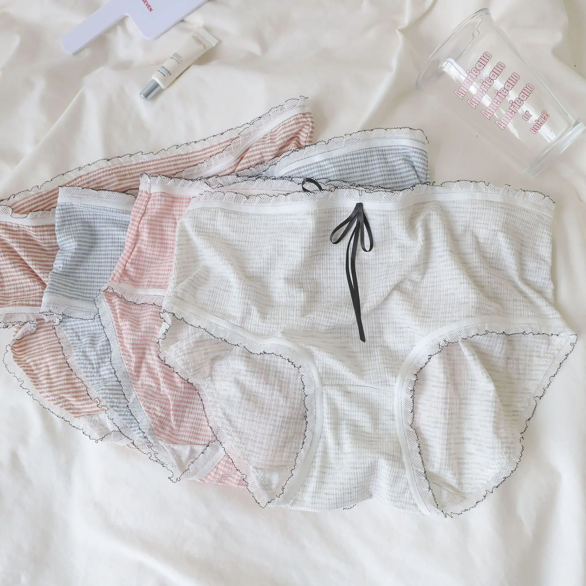 

Plus size 100kg soft modal Striped Seamless Panties women Mid-rise young girl underwear fresh briefs N8127