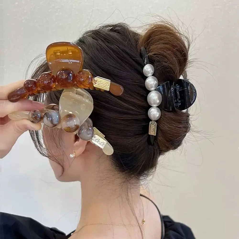 

Beads Girls Geometric Shape Shark Clip Plastic Hair Claw Korean Style Headwear Female Hair Accessories Pearl Hair Clip