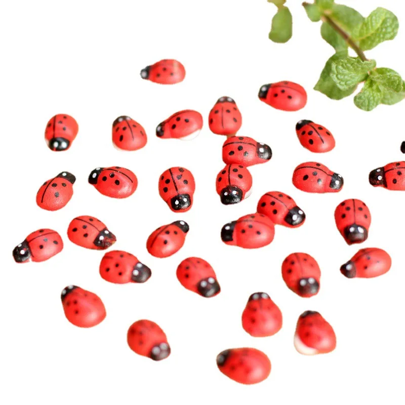 

Micro-landscape Decoration Wooden Craft Beetle Seven-star Ladybug Simulation Ladybug DIY Accessories