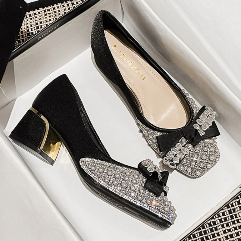 Big Size 35-43 Women Pumps 5cm Med Heel Square Toe Lady Shoes Pearls Diamonds Bowknot Design Wedding Party Fashion Shoes 628-3