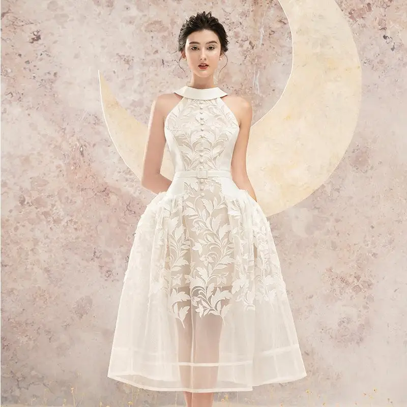 

Vietnamese Brand Party Dress Female Designer New Embroidered Organza Stitched Sleeveless A-Line Hanging Neck Dresses with Belt