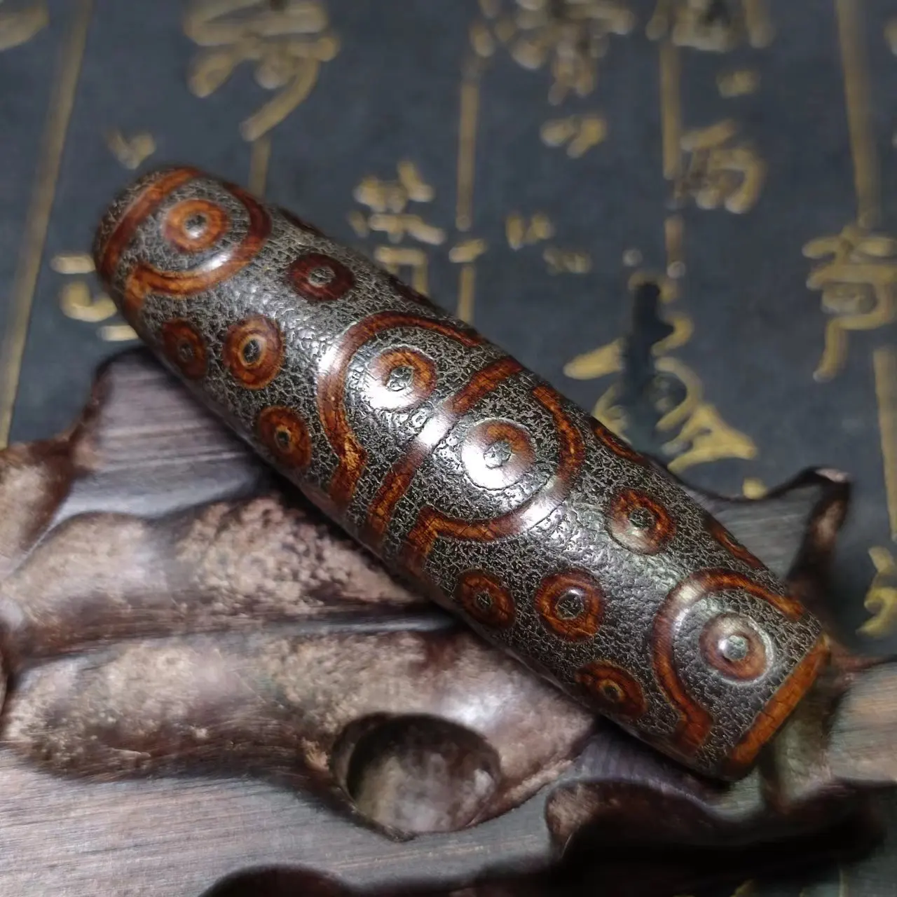 

Tibet 36 Eyes Totem 80*23mm Fire Sacrifice Old Yellow/Black Agate Dzi Beads For Men&Women Necklace Pendant Feng Shui Ornament