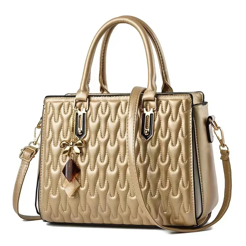 

2023 New Women's Bag Soft Embossed Handbag Simple Crossbody Bag PU Large Capacity One Shoulder Bag Tide