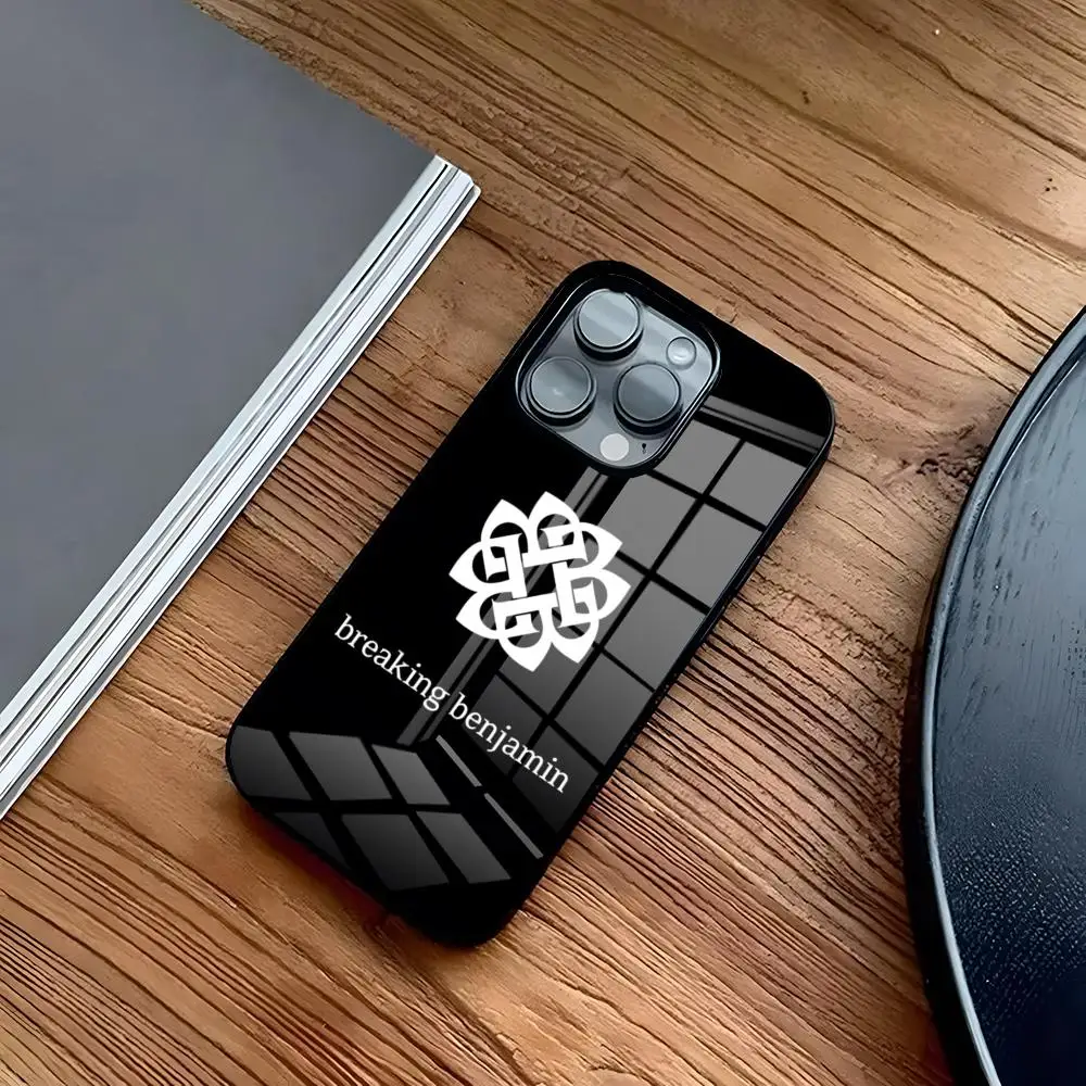 Чехол для телефона Breaking Benjamin iPhone 16 15 Pro 14 13 12 11 Mini X XS XR Max 6 8 Plus SE 2020 стеклянный дизайн