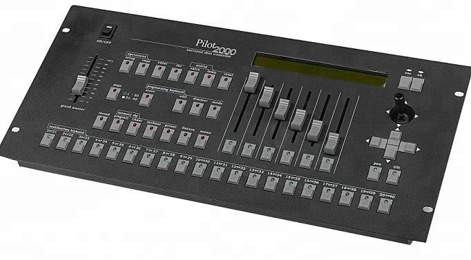 

Pilot 2000 dmx lighting console controller