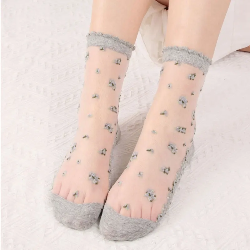Breathable Ultra Thin Socks Summer Women Transparent Crystal Silk Socks Rose Flower Girls Elastic Short Socks Casual Retro Sock