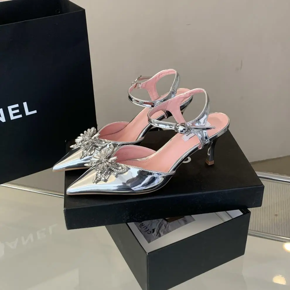 Женские босоножки с ремешком на щиколотке тонком высоком каблуке