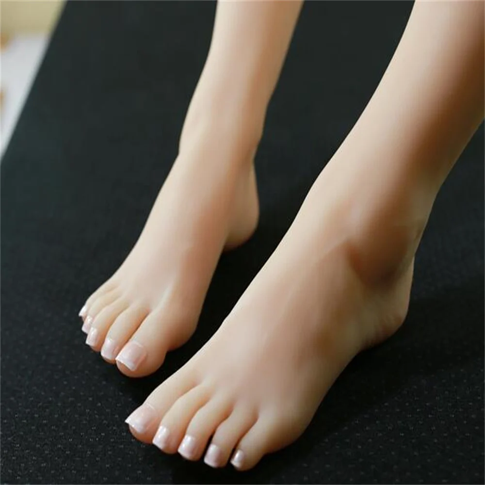 

1pair Real Female Foot Mannequin Body Blood Vesse Silicone Photography Silk Stockings Jewelry Doll Model Soft Silica Gel C806