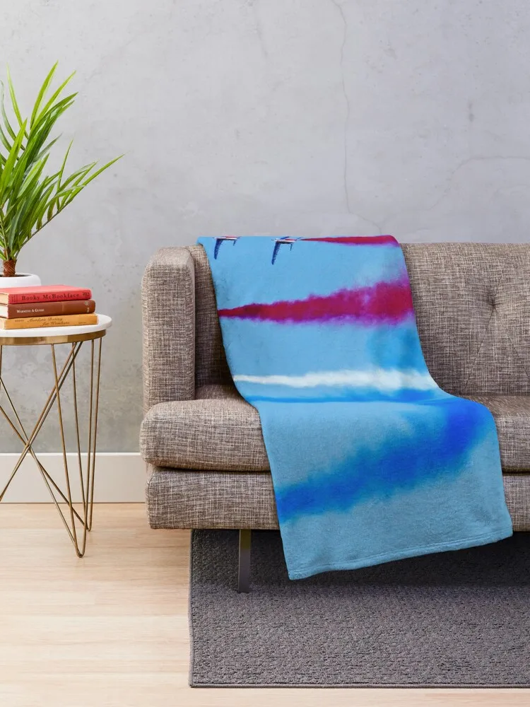 r256 / Finition 2022: La Patrouille de France - Le vigeant Okaio Créations Olavia Olao Плед Одеяла для волос