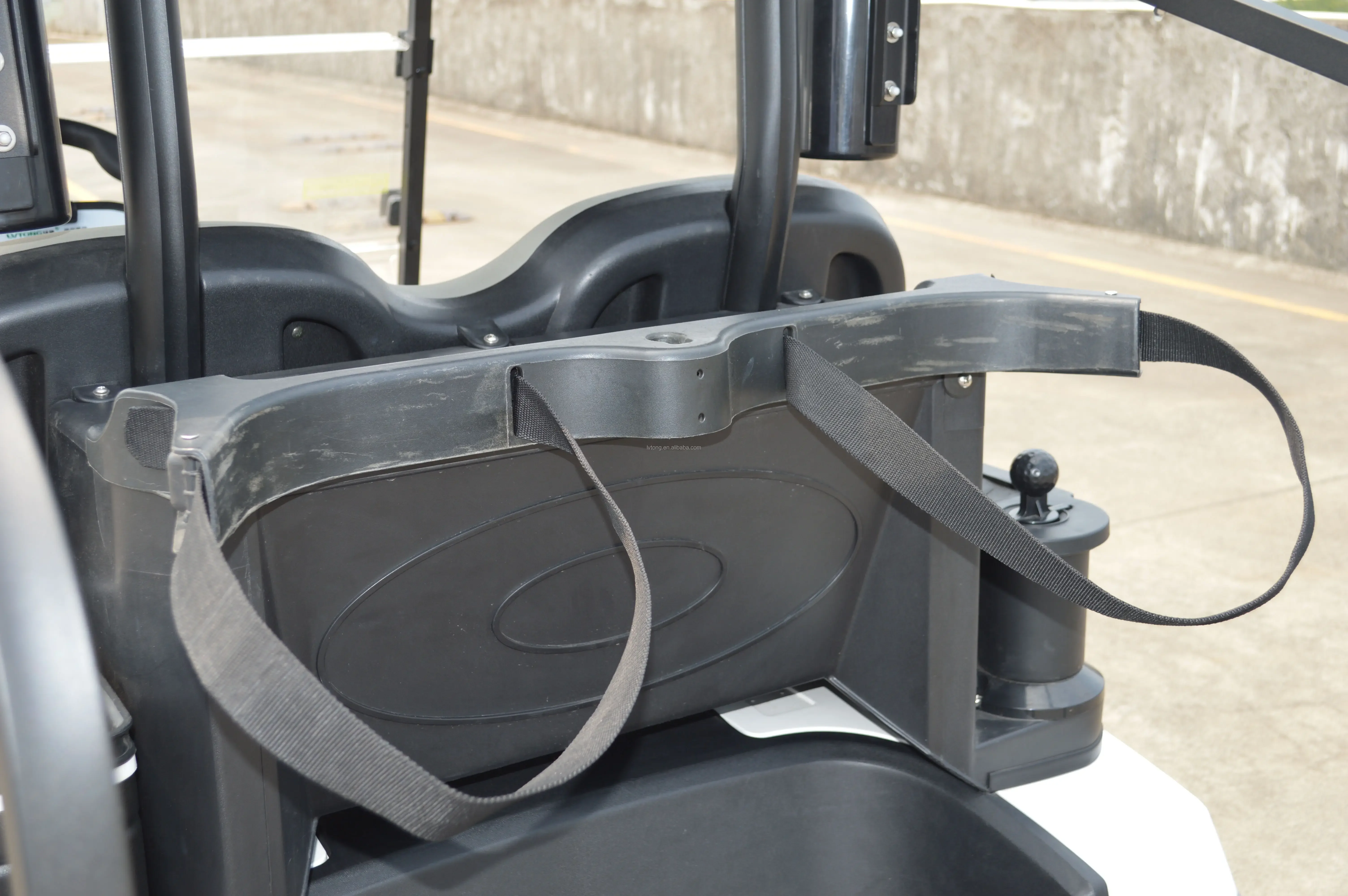 LVTONG Китайская электрическая тележка для гольфа 48 В 2-местная литиевая охотничья