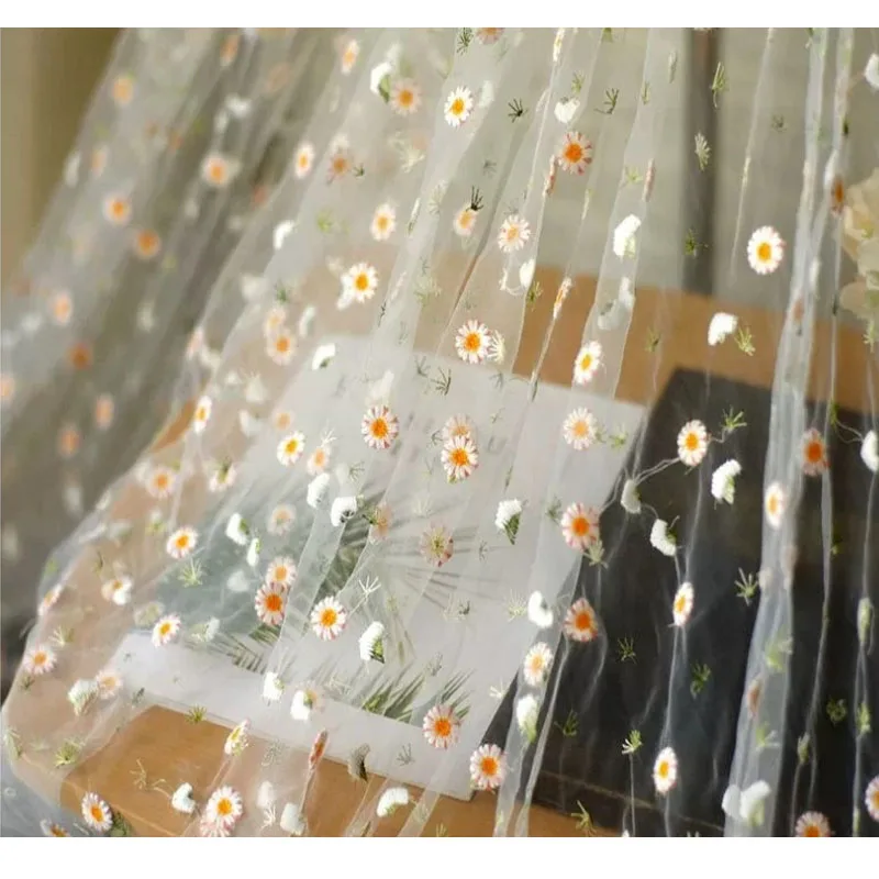 3/5/10 ярдов мягкая Тюлевая ткань с цветочной вышивкой маргариток для платьев