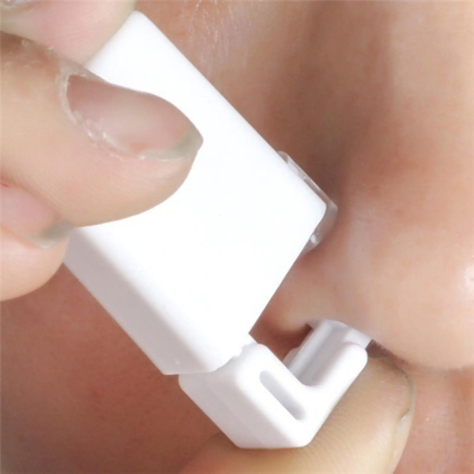 Self Nose Piercing Gun Earring Ear Stud Kit Sterile NoPain Tool Stainless Steel Home Tools Earrings Studs |