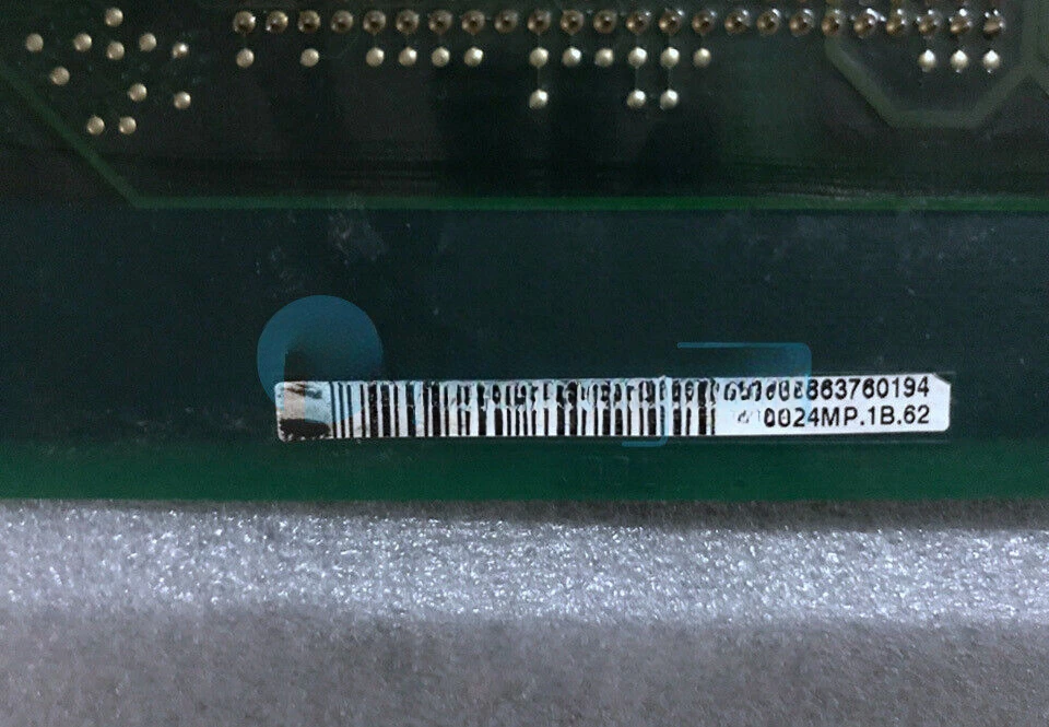 1 шт. LENZE 9324MP.1B.62 Б/У