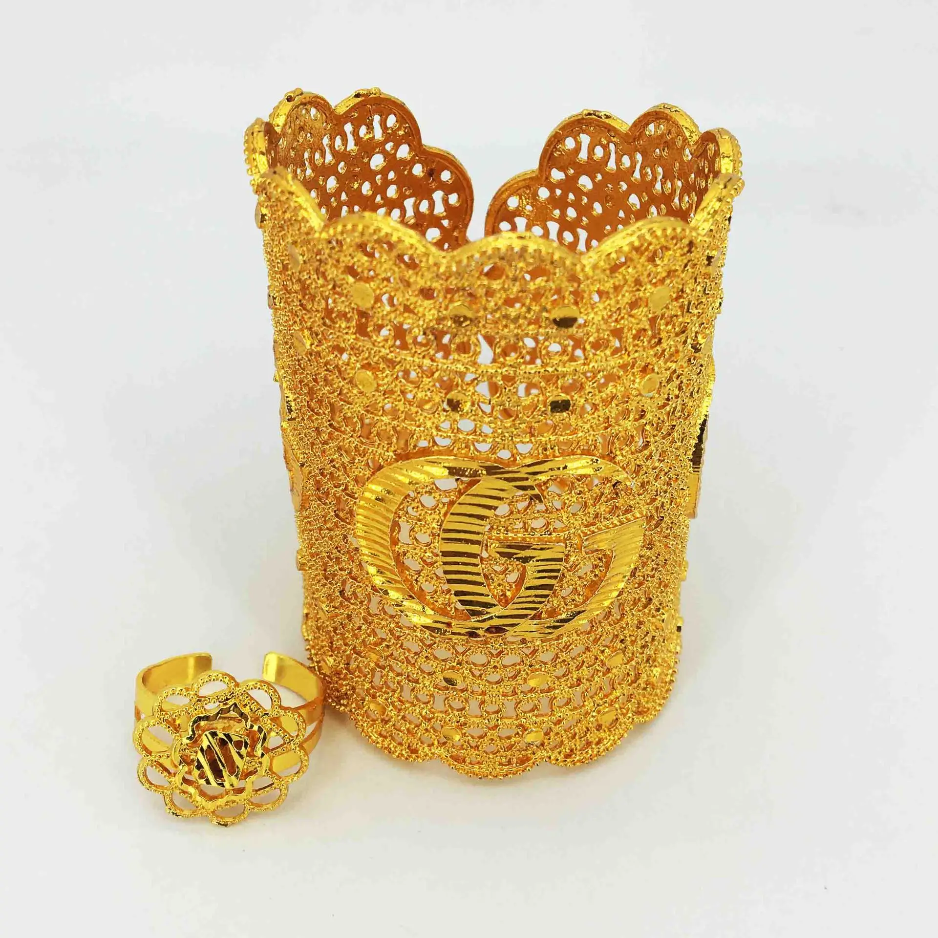 

Dubai Gold Plated Cuff Bridal Bracelet Nigerian Wedding African Jewellery France Luxury 24k Gold Color Bangles For Women