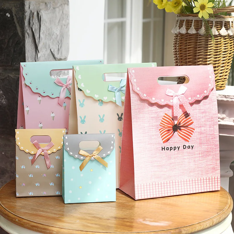 

10Pcs 16x12x6CM Wedding Favor Bag Bridal Shower Wedding Birthday Anniversary Favor Candy Cookie Pink Green Brown Gift Paper Bag