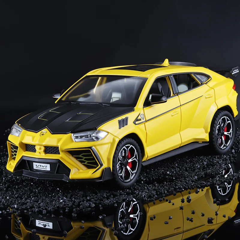 

1:24 URUS Bison SUV Coupe Spray Alloy Model Car Toy Diecasts Metal Casting Sound and Light Car Toys Vehicle