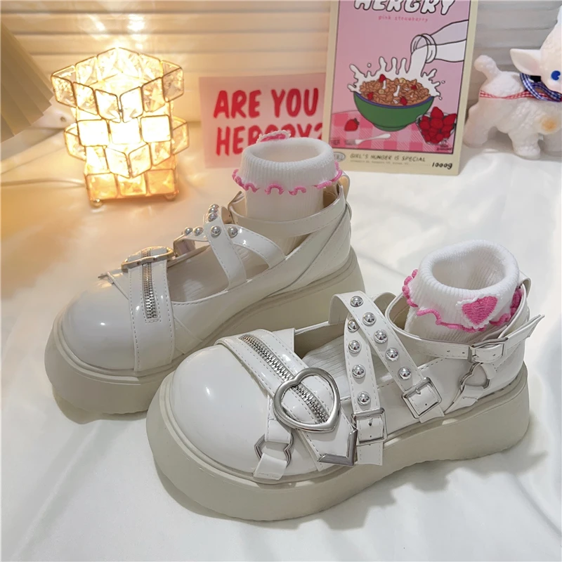 

Туфли женские на платформе и высоком каблуке, готические Туфли Мэри Джейн, с цепочкой в форме сердца, в стиле ретро, Студенческая японская об...