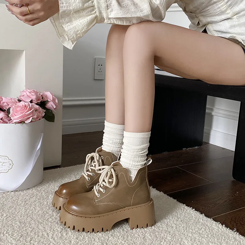 Ботинки женские новинка 2024 осенняя обувь ботильоны в стиле рок-лолита ботинки