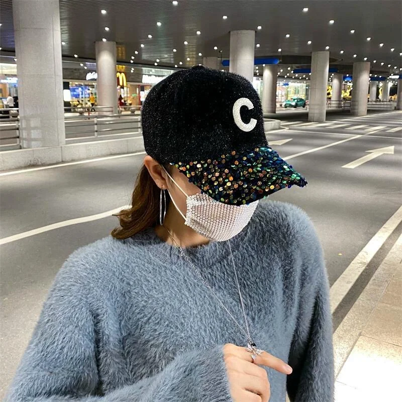2024 НОВЫЕ Женские Шапки для Девочек с Блестками и Стразами Бейсболка Буквой C