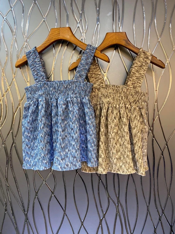 

2022 new women fashion sleeveless print suspender doll straight shirt top 720