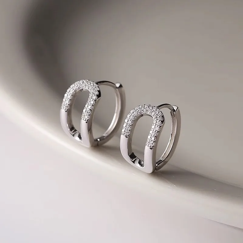Huitan Женские Модные Серьги-кольца Изогнутые Овальные Циркониевые Серьги