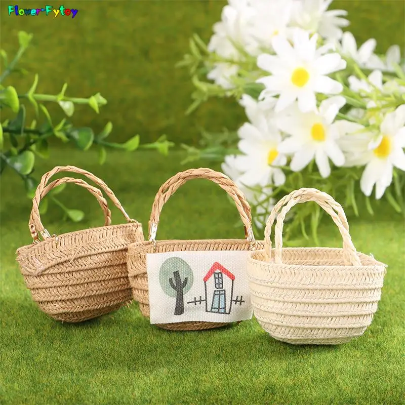 

1pc 1/12 Dollhouse Woven Storage Basket Straw Handbags Dollhouse Weaving Beach Bag For Dolls Miniature Decoration