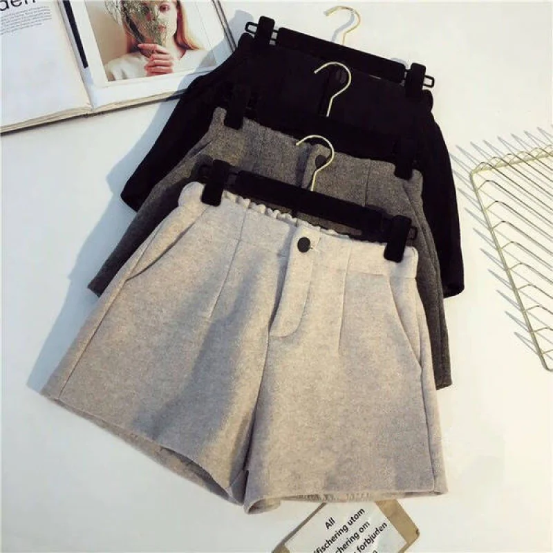 

Новые утепленные шерстяные шорты для женщин на осень и зиму, корейские свободные шорты с широкими штанинами, повседневная универсальная верхняя одежда, брюки для сапог