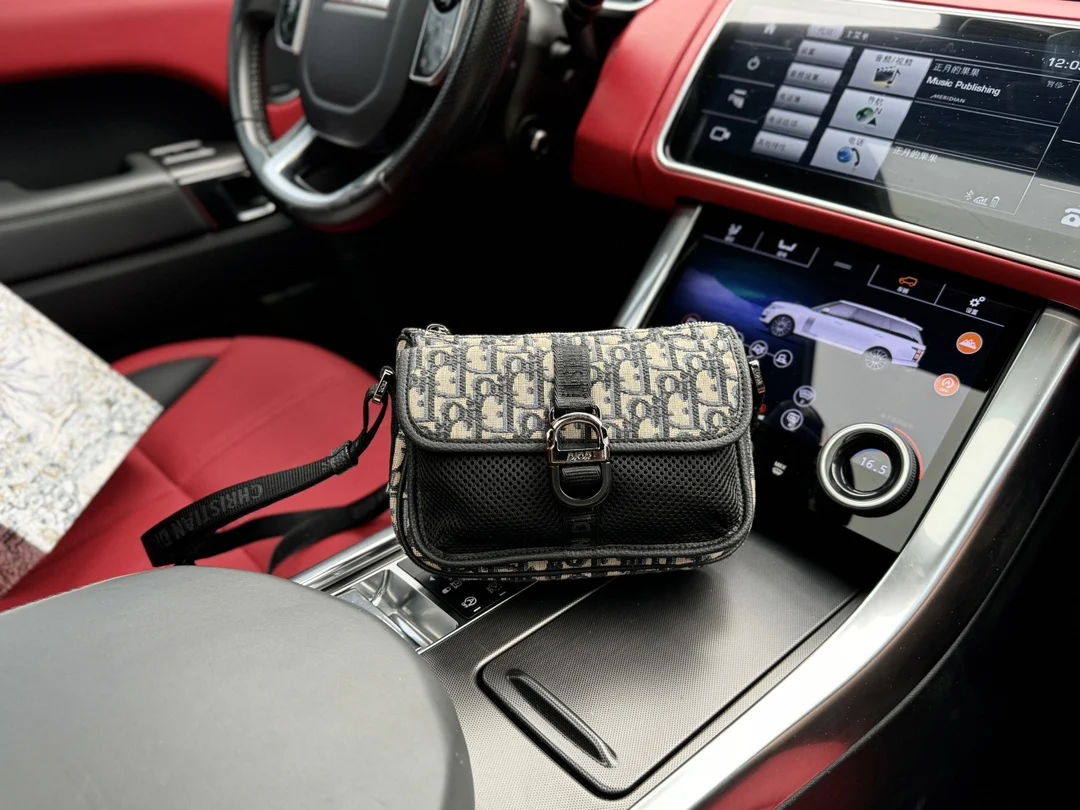 Сумки на плечо Dior Совершенно новая роскошная износостойкая прочная сумка