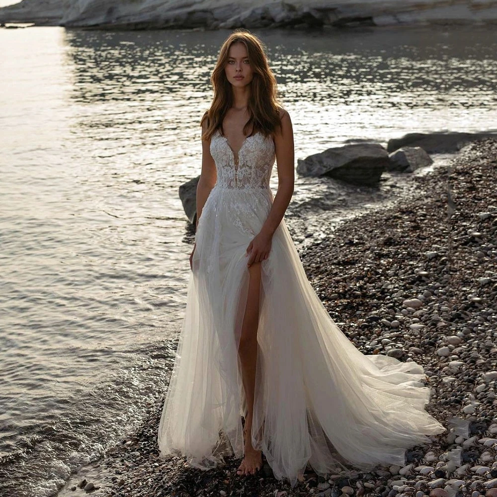 

Boho Wedding Dresses 2023 A-Line V Neck Lace Appliques Sexy Backless Beach Tulle Formal Vestidos Civil Beach Bridal Gown Pleate