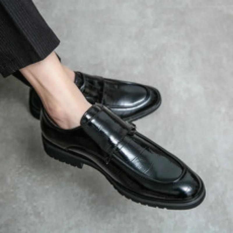 

Men's Shoes New Spring and Summer Business Casual Leather Shoes Men's Soft Bottom Soft Leather Middle-Aged Father Shoes Young M