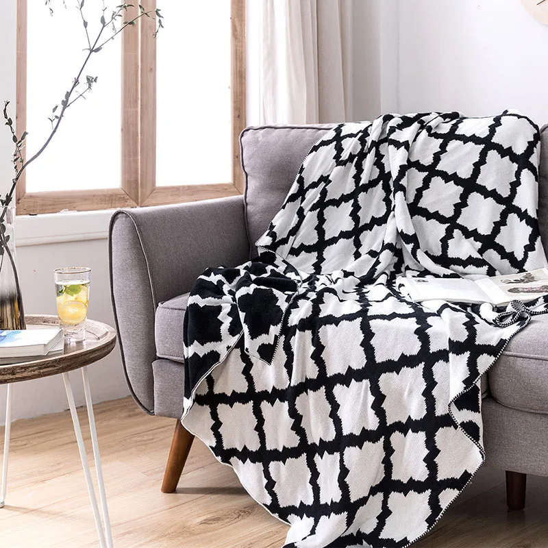 

1 Piece 51"x63" 130x160cm Big Blanket Cotton Thread Knitting Blankets White Black Plaids Throw Blankets Sofa Bed Car Use