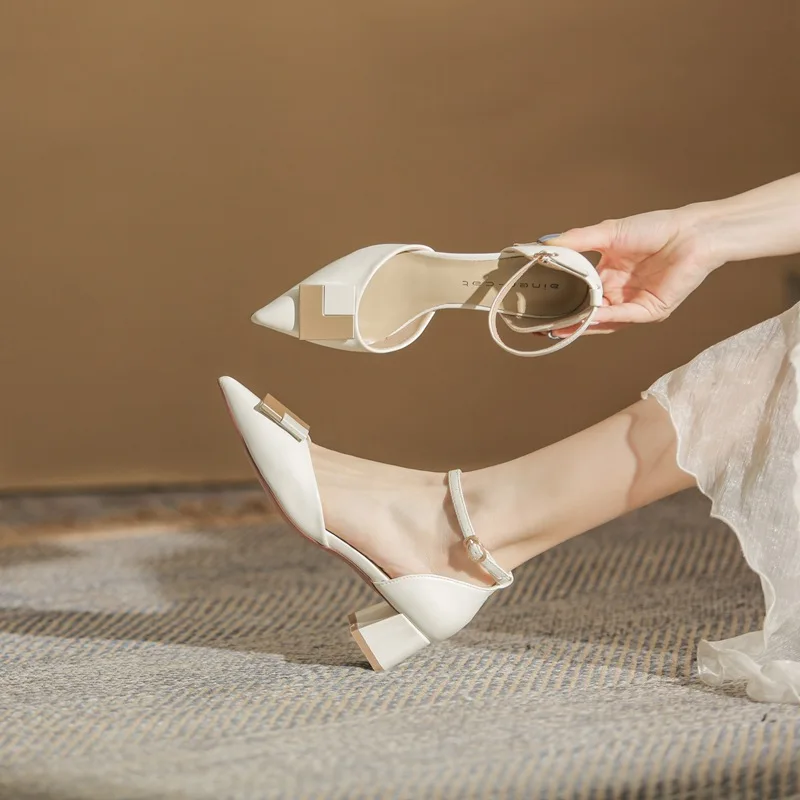 

Women Sandals Fashion Sandalias Shallow PU 5CM Square heel Buckle Strap Cover Heel Metal decoration Women's Shoes Casual white