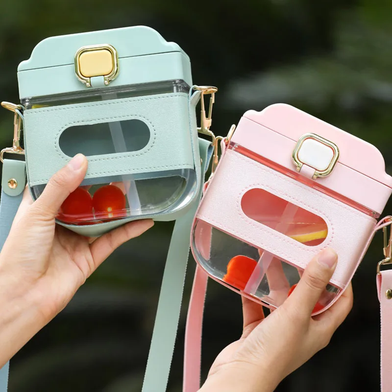 

700ml Travel Healthy Plastic Portable Water Bottle with Straw Sport Women's Crossbody Drinking Kettle High Quality Eco-Friendly
