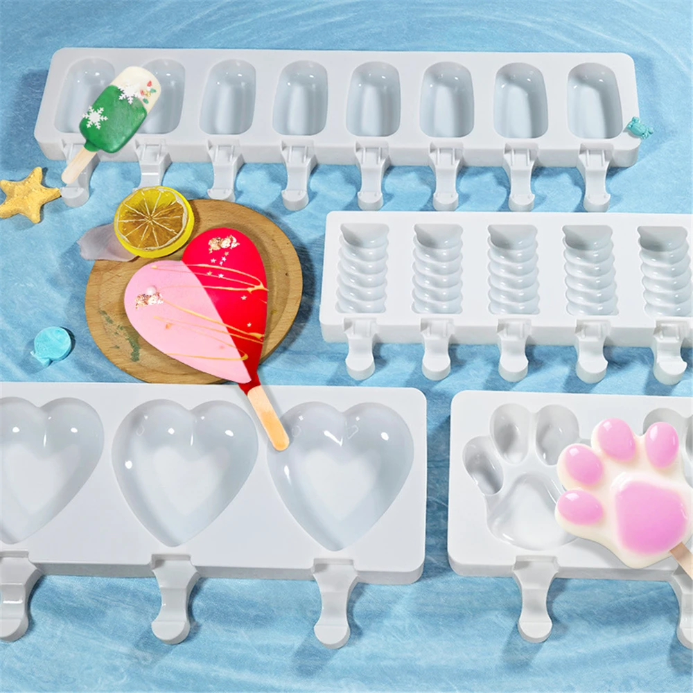 

4 hole Heart Shaped Silicone Popsicle Molds Ice Cream Maker Mold Kitchen Gadgets Accessories