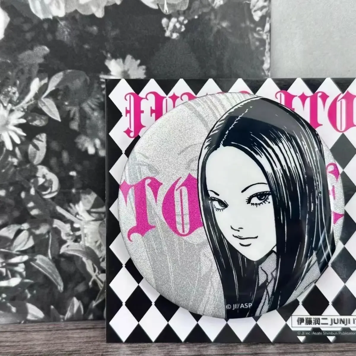 Светоотражающая фотография Tomie значок Junji Ito серия ужасов Аниме периферийные