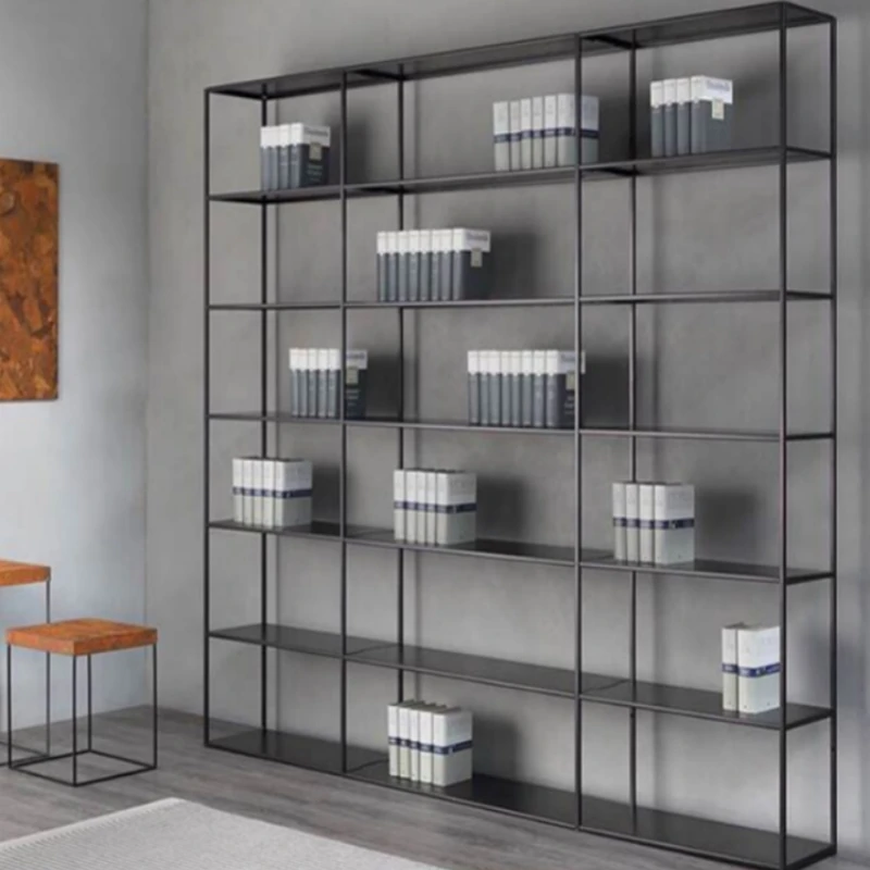 Напольная книжная полка из кованого железа