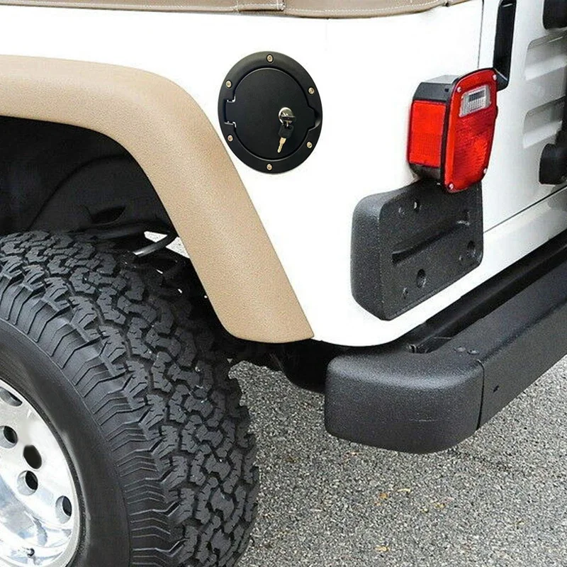 Крышка для бензинового бака с замком Jeep Wrangler JK 07-18