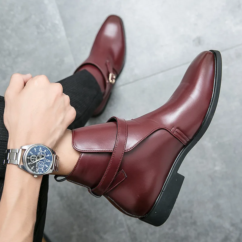 Элегантные красные модельные туфли с пряжкой. Мужские удобные дизайнерские