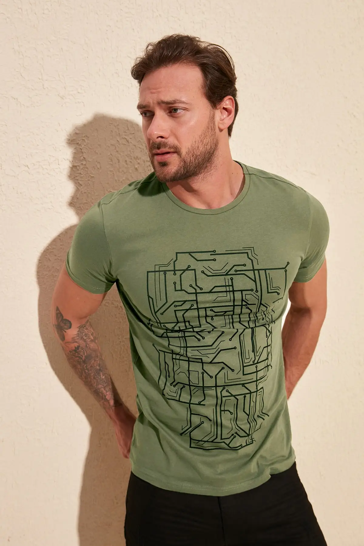 

Trendyol Male Basic T-Shirt TMNSS20TS0088