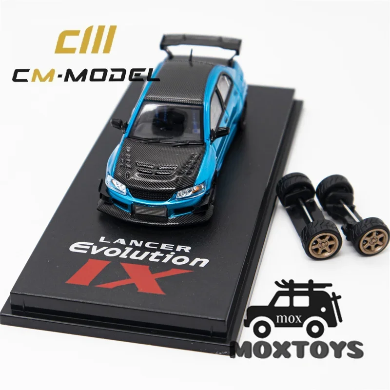 CM Модель 1:64 Lancer Evoix Металлический синий Карбон