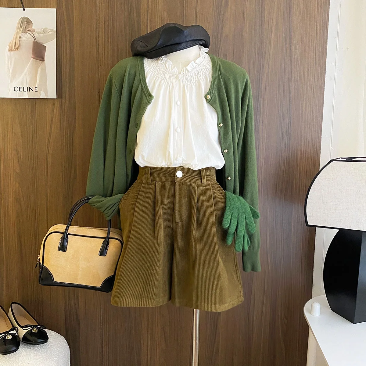 Простой вязаный кардиган с круглым вырезом в стиле ретро маленький золотой