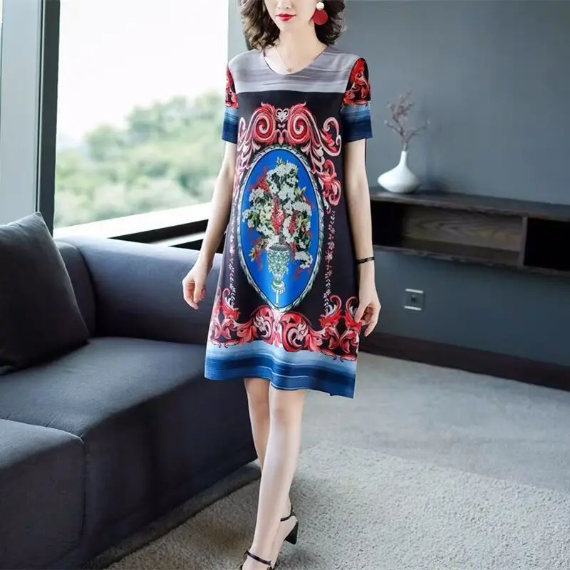 

Western style loose large size mid-length dress 2021 spring and summer new fashion women's retro printed pleated dress