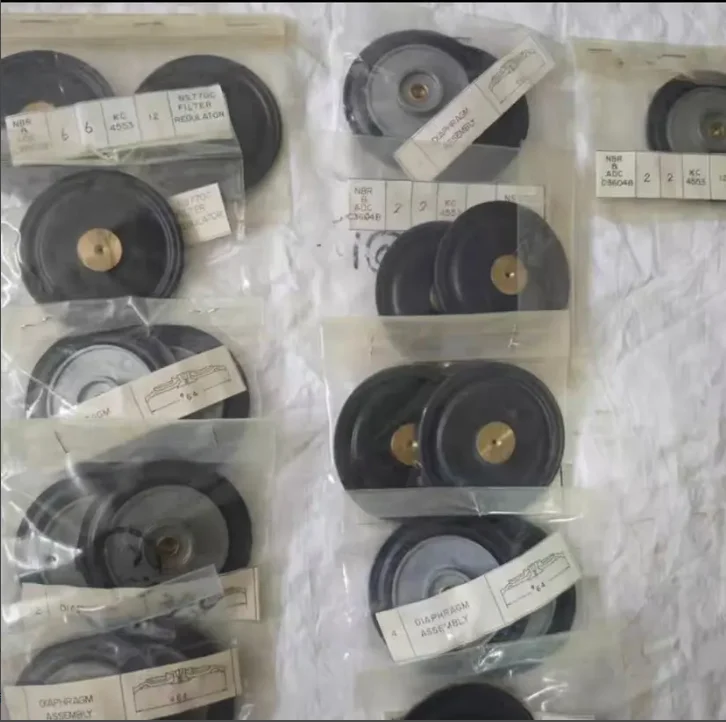 

7шт, совершенно новая пленка.