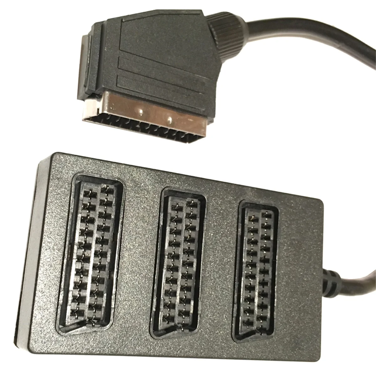Трехусторонний разветвитель Scart фоторазъем