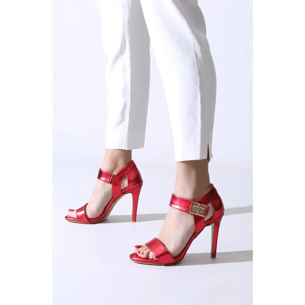 

Dorlie Toklı Mirrored Heel Outdoor Zenne